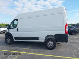 2019 Ram ProMaster Cargo with VIN 3C6TRVBG2KE553793, listed as a IAAI auction lot 42028590 with 72,714 mi miles and . Bid and sale history available at DreamBid. Image 14.