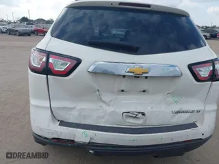 2014 Chevrolet Traverse LT with VIN 1GNKRGKD6EJ194985, listed as a IAAI auction lot 41532952 with 139,863 mi miles. Bid and sale history available at carsss.com. Image 6.