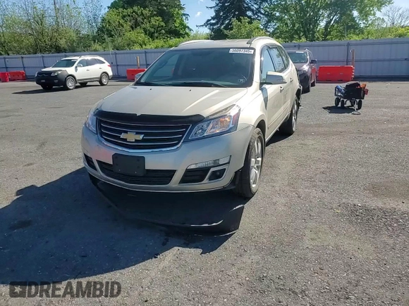 2016 Chevrolet Traverse LT z VIN 1GNKVGKD2GJ231139, wystawiony jako Copart lot #56097345 z przebiegiem 111 712 mil mil oraz Szkoda całkowita • Salvage title. Historia ofert i sprzedaży dostępna na DreamBid. Obrazek 14.
