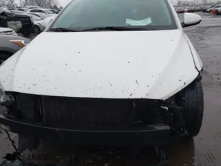 2017 Hyundai Elantra SE with VIN 5NPD84LF8HH022280, listed as a IAAI auction lot 41762556 with 168,076 mi miles. Bid and sale history available at carsss.com. Image 17.