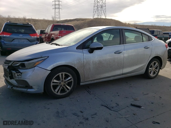 2018 Chevrolet Cruze LT with VIN 1G1BE5SM5J7175157, listed as a Copart auction lot 42557895 with 169,975 mi miles and Salvage Title. Bid and sale history available at carsss.com. Image 1.