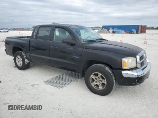 2005 Dodge Dakota SLT with VIN 1D7HE48N05S335725, listed as a Copart auction lot 89332925 with 190,520 mi miles and Clean Title. Bid and sale history available at DreamBid. Image 4.