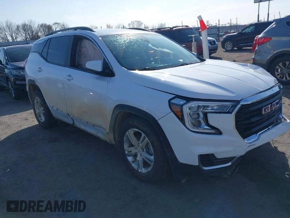 2022 GMC Terrain SLE with VIN 3GKALMEV3NL140632, listed as a IAAI auction lot 41570760 with 23,558 mi miles. Bid and sale history available at carsss.com. Image 1.