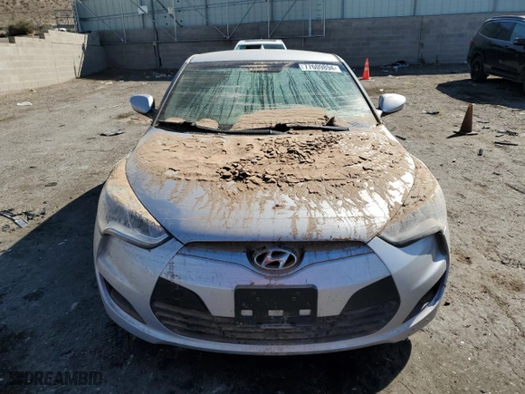 2016 Hyundai Veloster with VIN KMHTC6AD7GU280426, listed as a Copart auction lot 77609894 with 0 mi miles and Salvage Title. Bid and sale history available at carsss.com. Image 5.