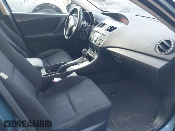 2011 Mazda Mazda3 i Sport with VIN JM1BL1UG8B1403184, listed as a IAAI auction lot 41647007 with 169,702 mi miles. Bid and sale history available at carsss.com. Image 5.