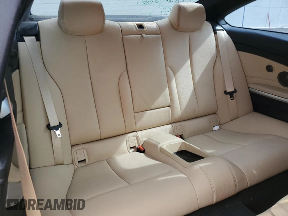 2018 BMW 4 Series 440i xDrive z VIN WBA4W9C56JAC99159, wystawiony jako Copart lot #79561174 z przebiegiem 77 429 mil mil oraz Szkoda całkowita • Salvage title. Historia ofert i sprzedaży dostępna na DreamBid. Obrazek 10.