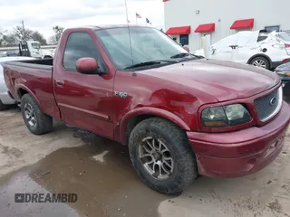 2003 Ford F-150 XL с VIN 2FTRF17243CA98658, выставлен на аукционе IAAI как лот 41300715 с пробегом 221 146 миль миль и . История ставок и продаж доступна на DreamBid. Изображение 1.