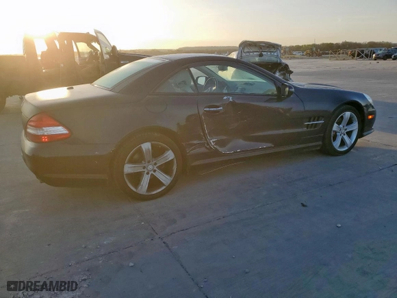 2009 Mercedes-Benz SL-Class V8 with VIN WDBSK71F69F142599, listed as a Copart auction lot 50241095 with 58,416 mi miles and Salvage Title. Bid and sale history available at carsss.com. Image 3.