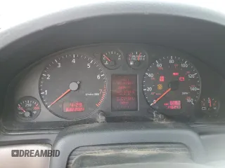 2001 Audi A4 с VIN WAUKC68D41A144556, выставлен на аукционе Copart как лот 68830904 с пробегом 146 241 миль миль и Списание • Salvage title. История ставок и продаж доступна на DreamBid. Изображение 9.