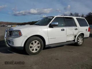 2006 Lincoln Navigator Luxury with VIN 5LMFU28556LJ03893, listed as a Copart auction lot 79407844 with 72,704 mi miles and Salvage Title. Bid and sale history available at carsss.com. Image 1.