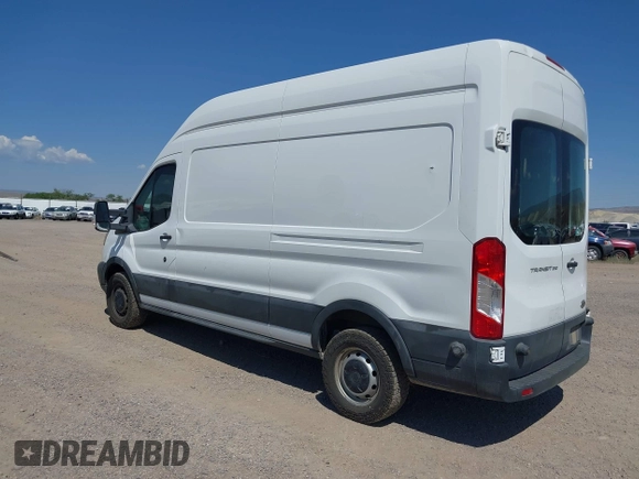 2015 Ford Transit z VIN 1FTNR2XM3FKB08495, wystawiony jako IAAI lot #42552135 z przebiegiem 235 461 mil mil oraz . Historia ofert i sprzedaży dostępna na DreamBid. Obrazek 3.