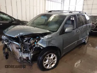 2006 Toyota Sienna XLE with VIN 5TDZA22C86S503370, listed as a IAAI auction lot 41560793 with 1 mi miles. Bid and sale history available at carsss.com. Image 6.
