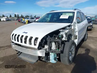 2018 Jeep Cherokee Latitude Plus with VIN 1C4PJLLB0JD584971, listed as a IAAI auction lot 41460976 with 64,100 mi miles. Bid and sale history available at carsss.com. Image 22.