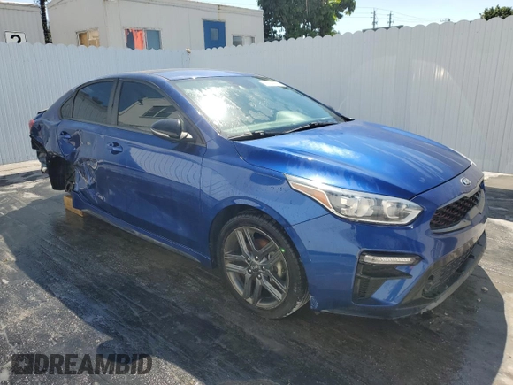2020 Kia Forte GT-Line with VIN 3KPF34AD7LE160673, listed as a Copart auction lot 46910985 with 61,942 mi miles and Clean Title. Bid and sale history available at carsss.com. Image 4.