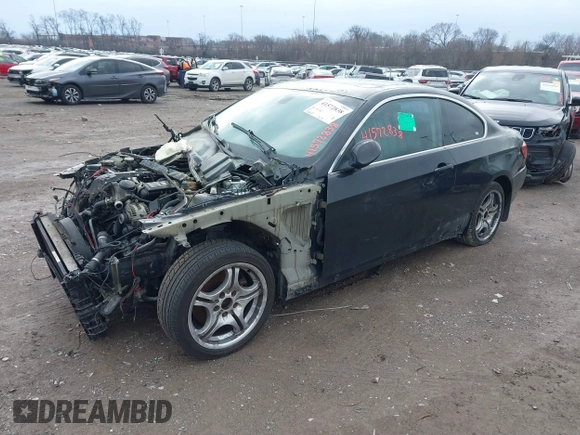 2008 BMW 3 Series 328xi z VIN WBAWC33568PD08951, wystawiony jako IAAI lot #41572838 z przebiegiem Nie podano mil oraz . Historia ofert i sprzedaży dostępna na DreamBid. Obrazek 2.