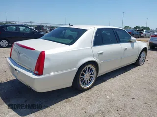 2008 Cadillac DTS 1SC with VIN 1G6KD57Y88U190045, listed as a IAAI auction lot 41994989 with 96,714 mi miles and . Bid and sale history available at carsss.com. Image 4.