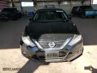 2018 Nissan Altima 2.5 SL with VIN 1N4AL3AP4JC176113, listed as a Copart auction lot 49597835 with 139,426 mi miles and Clean Title. Bid and sale history available at carsss.com. Image 5.