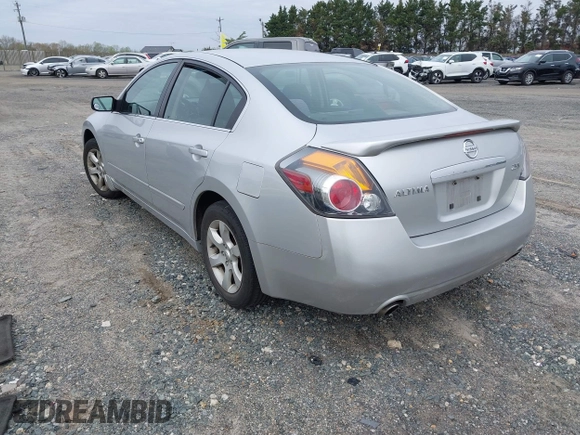 2009 Nissan Altima S with VIN 1N4AL21E69C139021, listed as a IAAI auction lot 41909983 with 181,545 mi miles and . Bid and sale history available at DreamBid. Image 3.