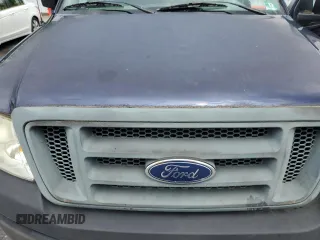 2005 Ford F-150 XL z VIN 1FTRF14W55NC03700, wystawiony jako Copart lot #55647385 z przebiegiem 58 954 mil mil oraz Szkoda całkowita • Salvage title. Historia ofert i sprzedaży dostępna na DreamBid. Obrazek 11.