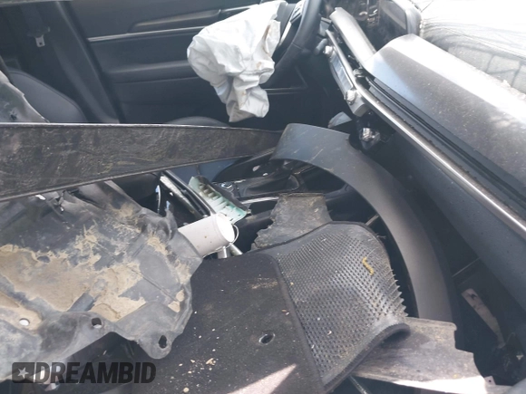 2025 Kia Telluride S z VIN 5XYP64GC1SG636816, wystawiony jako IAAI lot #42160219 z przebiegiem Nie podano mil oraz . Historia ofert i sprzedaży dostępna na DreamBid. Obrazek 5.