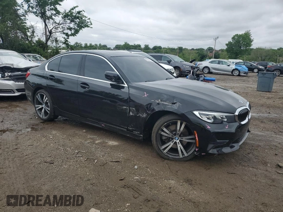 2020 BMW 3 Series 330i xDrive with VIN 3MW5R7J0XL8B31477, listed as a Copart auction lot 56384515 with 40,539 mi miles and Salvage title. Bid and sale history available at DreamBid. Image 4.