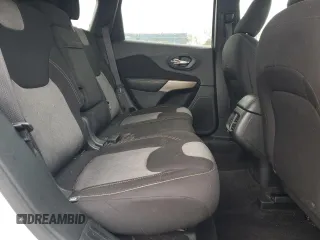 2017 Jeep Cherokee Sport z VIN 1C4PJLAS1HW667195, wystawiony jako Copart lot #42612245 z przebiegiem 129 108 mil mil oraz Szkoda całkowita • Salvage title. Historia ofert i sprzedaży dostępna na DreamBid. Obrazek 11.