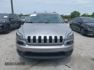 2018 Jeep Cherokee Latitude Plus with VIN 1C4PJLLB0JD534992, listed as a IAAI auction lot 42212429 with 125,928 mi miles and . Bid and sale history available at carsss.com. Image 12.