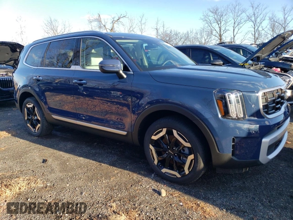 2025 Kia Telluride S with VIN 5XYP64GC0SG571456, listed as a Copart auction lot 84878504 with 9 mi miles and Salvage Title. Bid and sale history available at DreamBid. Image 4.