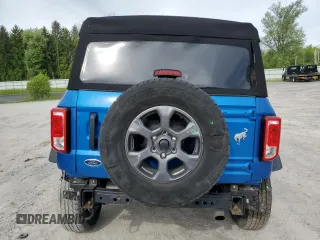 2023 Ford Bronco z VIN 1FMDE5BH7PLB11989, wystawiony jako Copart lot #58302125 z przebiegiem 25 526 mil mil oraz Szkoda całkowita • Salvage title. Historia ofert i sprzedaży dostępna na DreamBid. Obrazek 6.