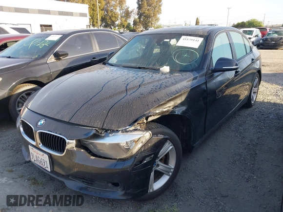 2015 BMW 3 Series 328i xDrive with VIN WBA3B3C57FF547110, listed as a IAAI auction lot 41870141 with 49,412 mi miles and . Bid and sale history available at carsss.com. Image 2.
