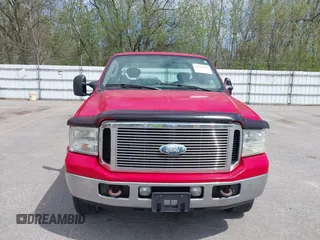 2005 Ford Super Duty F-250 XL with VIN 1FTSX21P65EA38063, listed as a IAAI auction lot 42159568 with 225,036 mi miles. Bid and sale history available at carsss.com. Image 12.