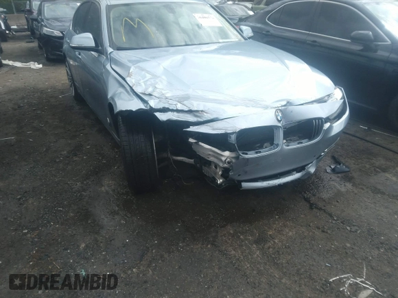 2013 BMW 3 Series 328i with VIN WBA3A5G54DNP25843, listed as a IAAI auction lot 39515836 with 104,045 mi miles. Bid and sale history available at carsss.com. Image 6.