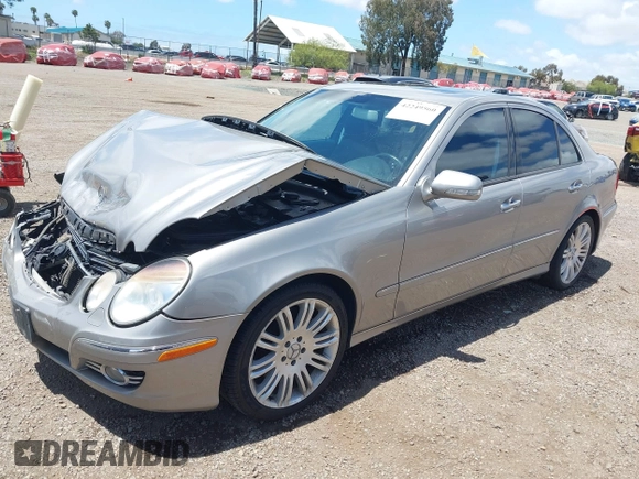2007 Mercedes-Benz E 350 z VIN WDBUF56X57A995752, wystawiony jako IAAI lot #42249560 z przebiegiem 215 477 mil mil oraz . Historia ofert i sprzedaży dostępna na DreamBid. Obrazek 17.
