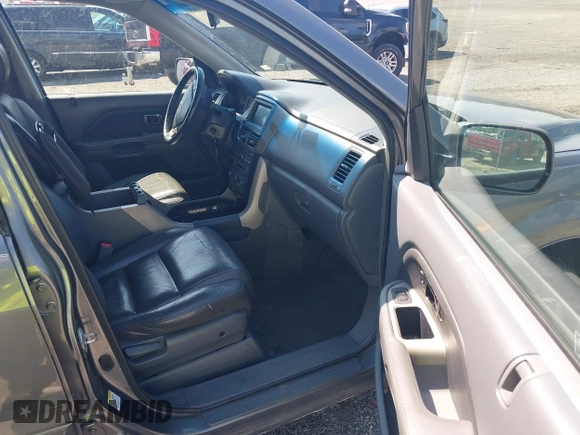 2008 Honda Pilot EX-L с VIN 5FNYF18758B008889, выставлен на аукционе IAAI как лот 42800809 с пробегом 219 877 миль миль и . История ставок и продаж доступна на DreamBid. Изображение 5.
