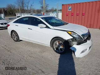 2013 Hyundai Sonata Limited with VIN 5NPEC4AC3DH656554, listed as a IAAI auction lot 40915133 with 135,012 mi miles and . Bid and sale history available at DreamBid. Image 1.
