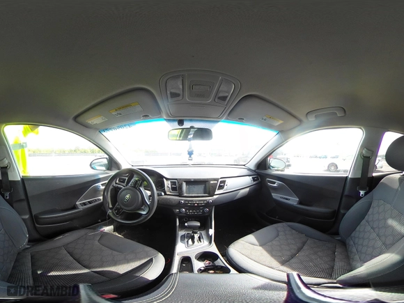 2018 Kia Niro LX with VIN KNDCB3LC8J5118610, listed as a IAAI auction lot 42096773 with 117,782 mi miles. Bid and sale history available at carsss.com. Image 18.