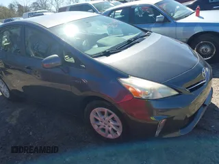 2014 Toyota Prius Two with VIN JTDZN3EU2E3293170, listed as a IAAI auction lot 41721493 with 186,801 mi miles and . Bid and sale history available at DreamBid. Image 1.