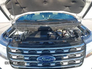 2017 Ford Explorer XLT with VIN 1FM5K8D84HGD63088, listed as a IAAI auction lot 42030137 with 101,645 mi miles and . Bid and sale history available at DreamBid. Image 10.