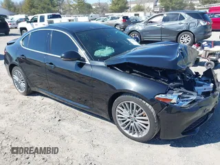 2017 Alfa Romeo Giulia Ti with VIN ZARFAEEN9H7551464, listed as a IAAI auction lot 41726121 with 68,654 mi miles. Bid and sale history available at carsss.com. Image 1.