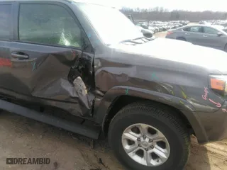 2020 Toyota 4Runner SR5 with VIN JTEBU5JR6L5782542, listed as a IAAI auction lot 41723461 with 102,704 mi miles. Bid and sale history available at carsss.com. Image 6.