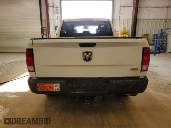 2017 Ram 1500 Tradesman z VIN 1C6RR6FG6HS661804, wystawiony jako Copart lot #53339615 z przebiegiem 154 532 mil mil oraz Czysty tytuł • Clean title. Historia ofert i sprzedaży dostępna na DreamBid. Obrazek 6.