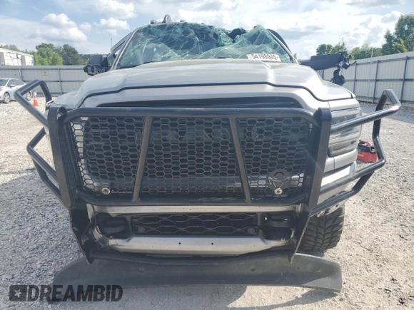 2020 Ram 2500 Laramie z VIN 3C6UR5FL2LG282784, wystawiony jako Copart lot #54198945 z przebiegiem 70 759 mil mil oraz Szkoda całkowita • Salvage title. Historia ofert i sprzedaży dostępna na DreamBid. Obrazek 5.