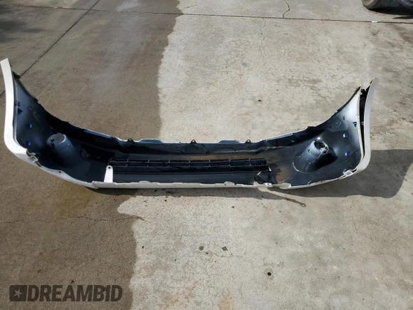 2010 Toyota Tacoma z VIN 5TEMU4FN7AZ710076, wystawiony jako Copart lot #56384345 z przebiegiem 215 043 mil mil oraz Szkoda całkowita • Salvage title. Historia ofert i sprzedaży dostępna na DreamBid. Obrazek 12.