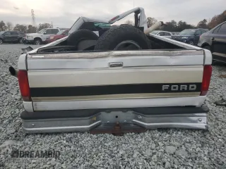1996 Ford F-150 Special with VIN 1FTEF15N6TLB31158, listed as a Copart auction lot 80905514 with 157,435 mi miles and Salvage Title. Bid and sale history available at carsss.com. Image 6.
