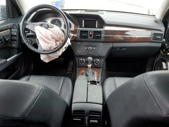 2010 Mercedes-Benz GLK-Class GLK 350 with VIN WDCGG8HB5AF476977, listed as a Copart auction lot 46581645 with NaN miles and Salvage Title. Bid and sale history available at carsss.com. Image 8.