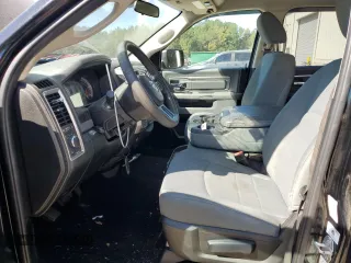 2020 Ram 1500 SLT z VIN 1C6RR7TT4LS102140, wystawiony jako Copart lot #75963254 z przebiegiem 88 417 mil mil oraz Szkoda całkowita • Salvage title. Historia ofert i sprzedaży dostępna na DreamBid. Obrazek 7.