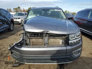 2018 Volkswagen Atlas SEL with VIN 1V2MR2CA6JC525585, listed as a Copart auction lot 83884424 with 114,543 mi miles and Salvage title. Bid and sale history available at DreamBid. Image 5.
