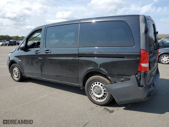 2019 Mercedes-Benz Metris Passenger Van with VIN WD4PG2EE8K3517788, listed as a Copart auction lot 70870644 with NaN miles and Salvage Title. Bid and sale history available at carsss.com. Image 2.