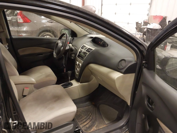 2007 Toyota Yaris with VIN JTDBT923871072001, listed as a IAAI auction lot 41982240 with 185,354 mi miles and . Bid and sale history available at DreamBid. Image 5.
