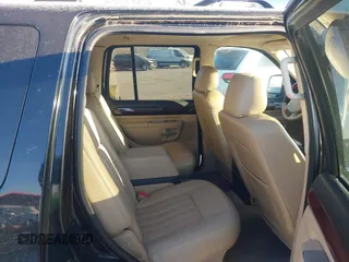 2005 Lincoln Aviator with VIN 5LMEU88H55ZJ10993, listed as a IAAI auction lot 41398986 with 161,061 mi miles and . Bid and sale history available at DreamBid. Image 8.